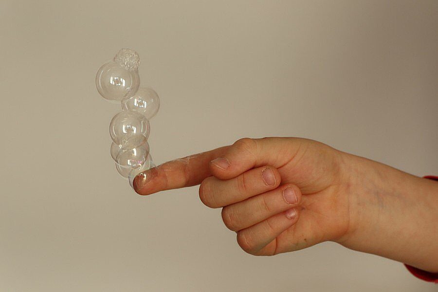 Pirkstos noķeramie burbuļi